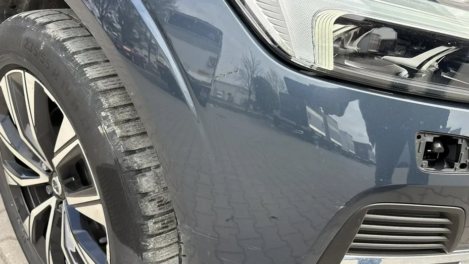 VOLVO XC60 -