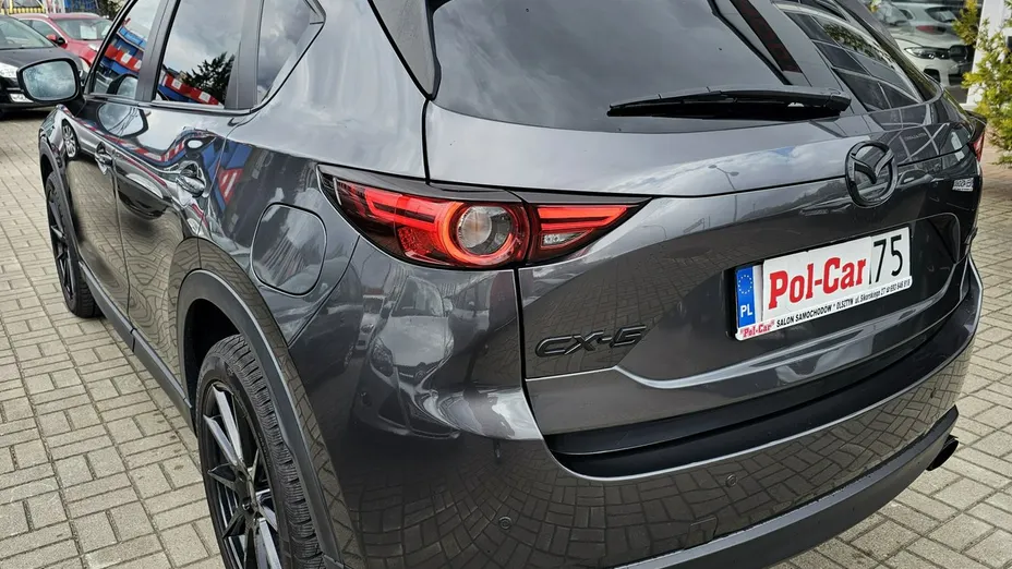 MAZDA CX-5 -
