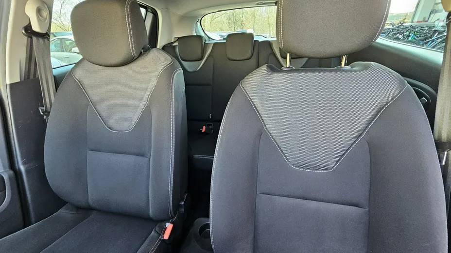 RENAULT Clio -