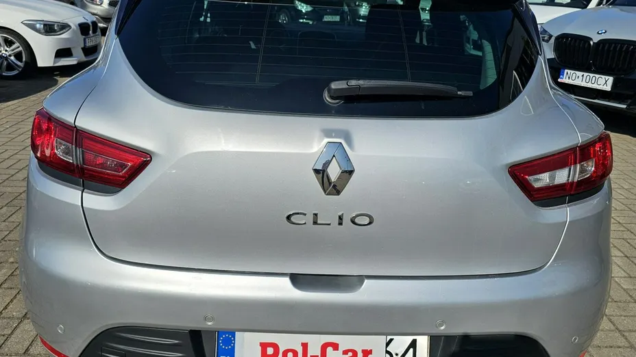 RENAULT Clio -