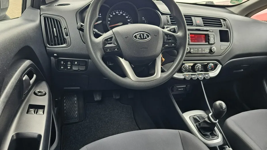 KIA Rio -