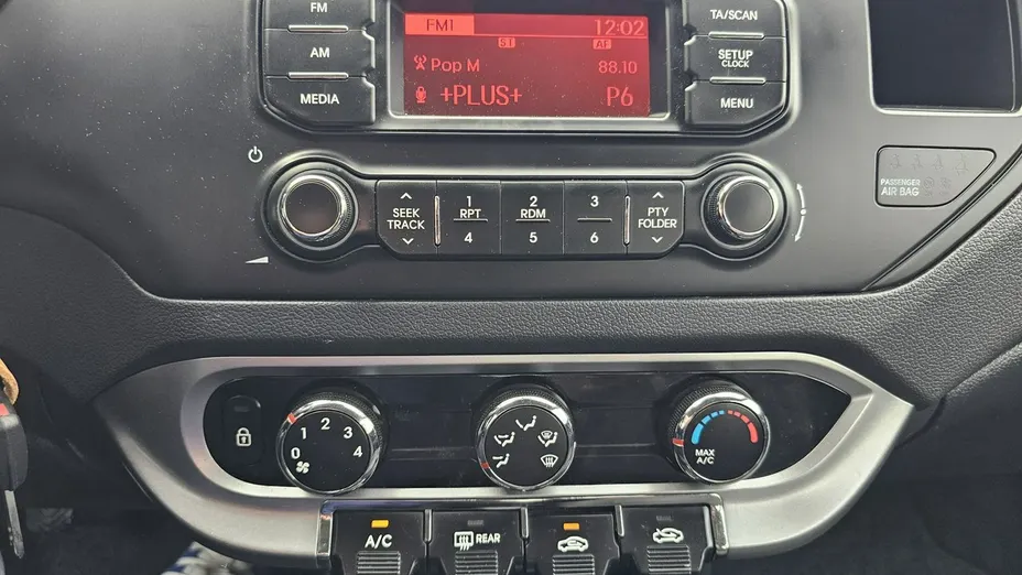 KIA Rio -