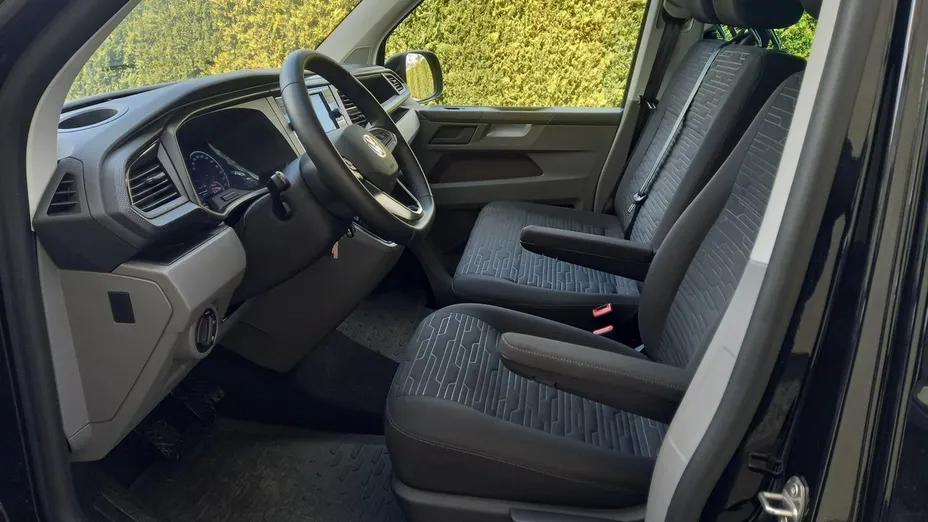 VOLKSWAGEN Caravelle -