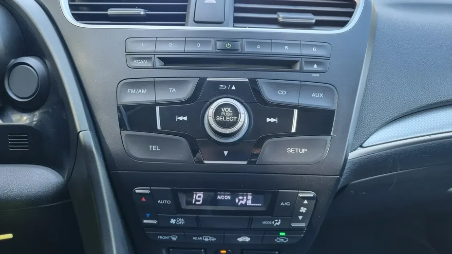 HONDA Civic -