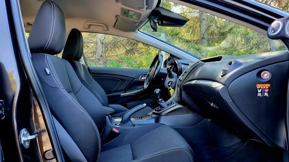 HONDA Civic -