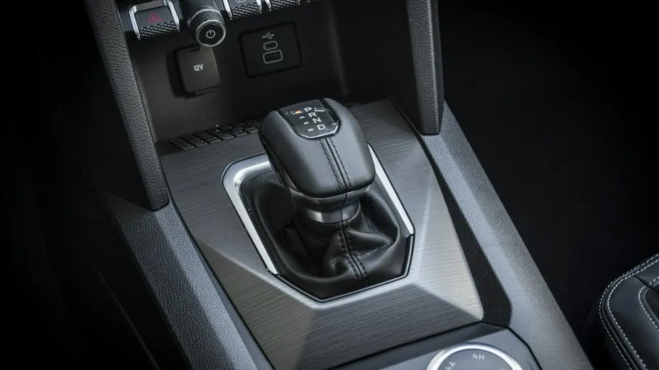VOLKSWAGEN Amarok -