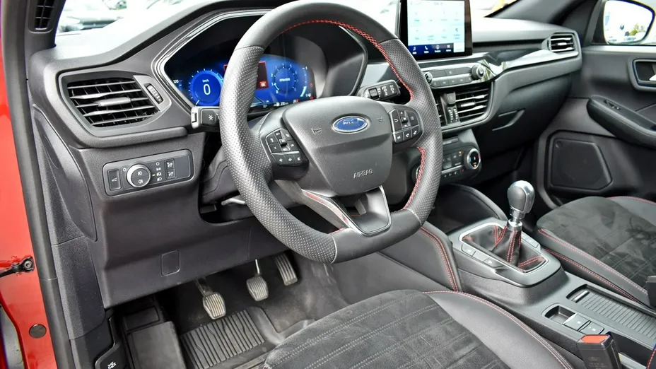 FORD Kuga -