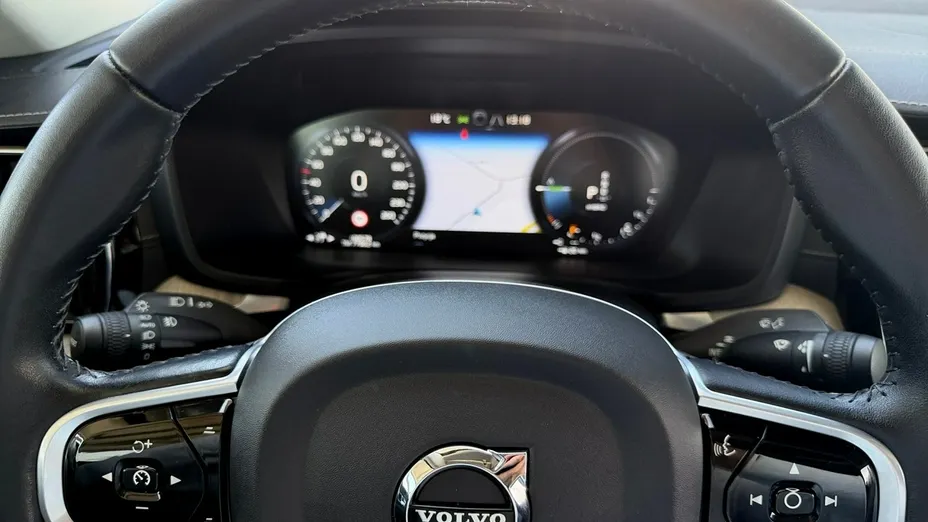 VOLVO S60 -
