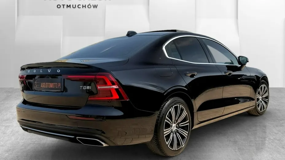 VOLVO S60 -