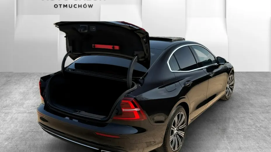 VOLVO S60 -