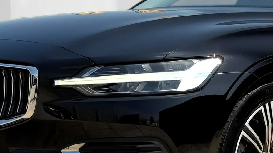 VOLVO S60 -