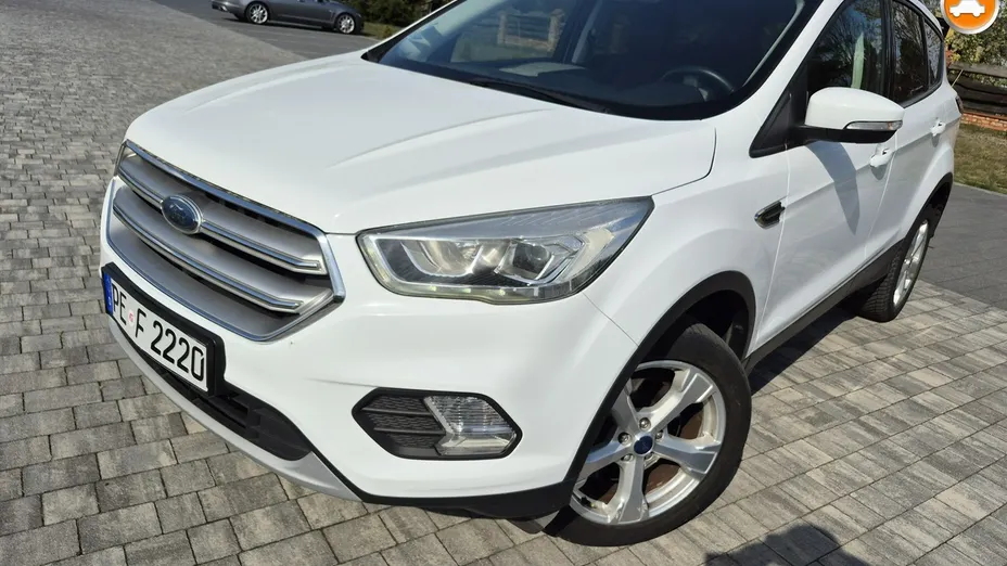 FORD Kuga -