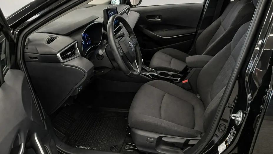 TOYOTA Corolla -