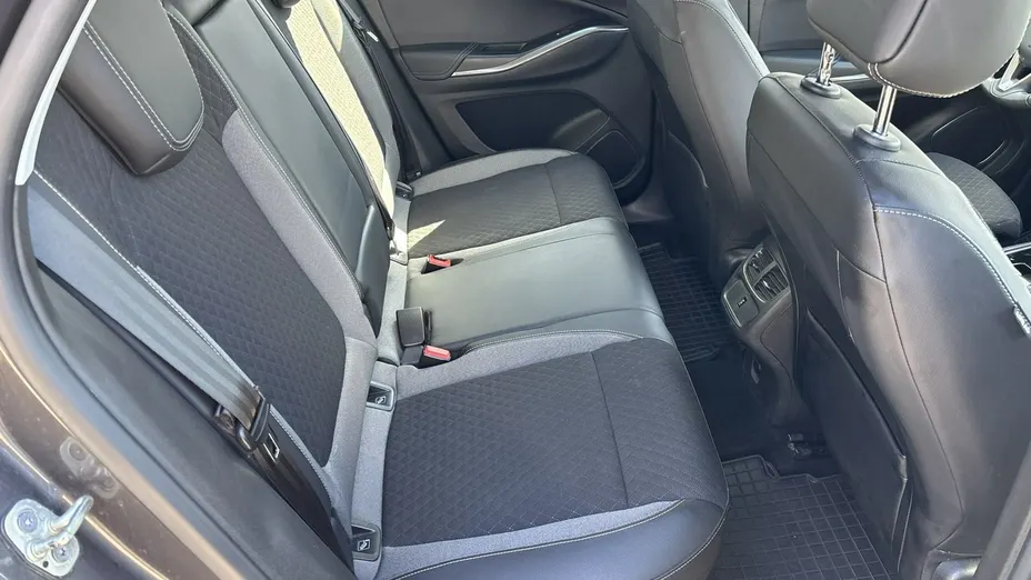 OPEL Grandland X -