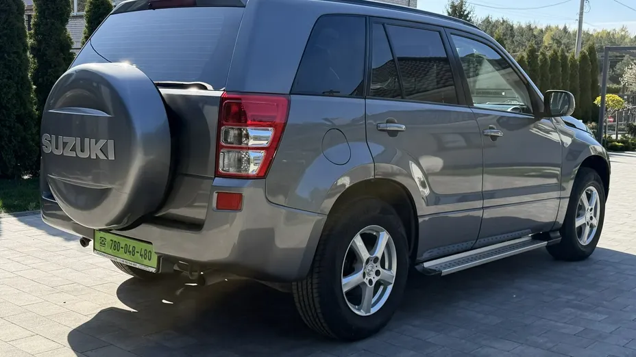 SUZUKI Grand Vitara -