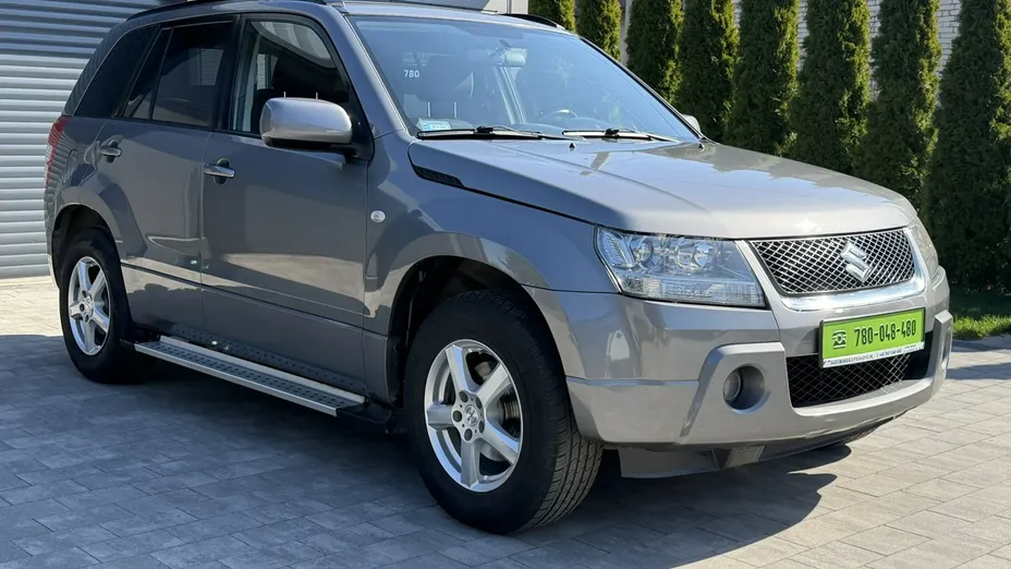 SUZUKI Grand Vitara -