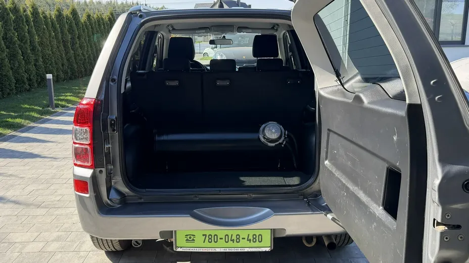 SUZUKI Grand Vitara -
