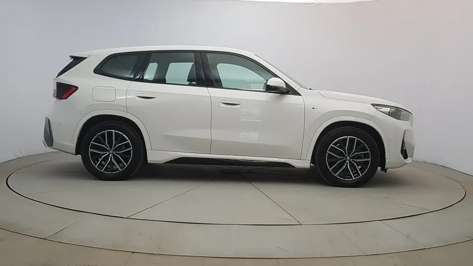 BMW iX1 -