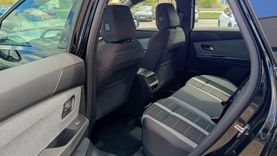 OPEL Grandland X -