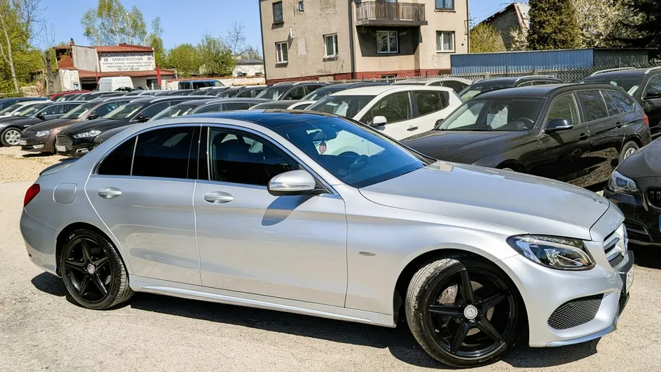 MERCEDES-BENZ C Klasa -