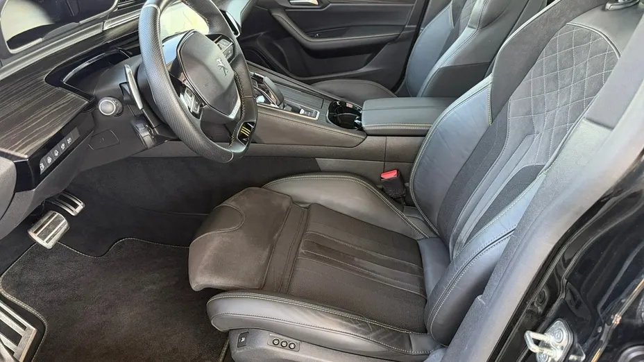 PEUGEOT 508 -