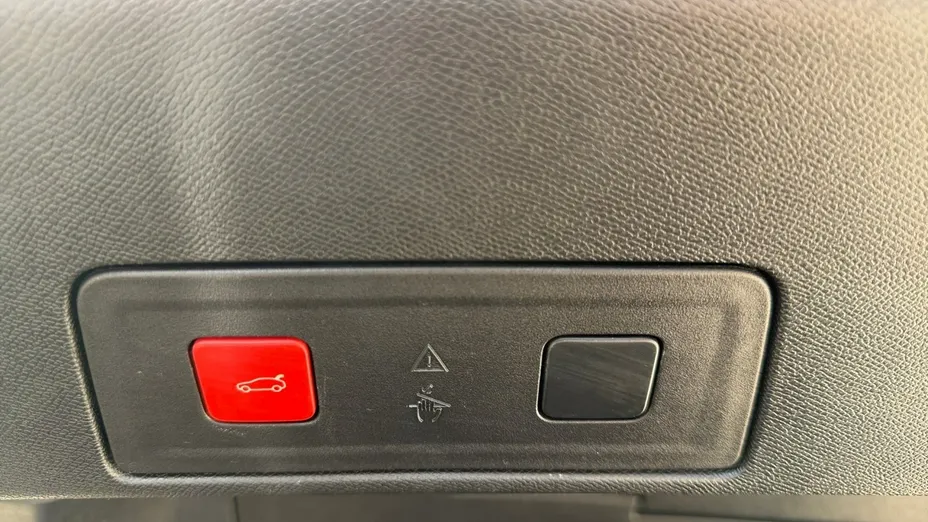 PEUGEOT 508 -