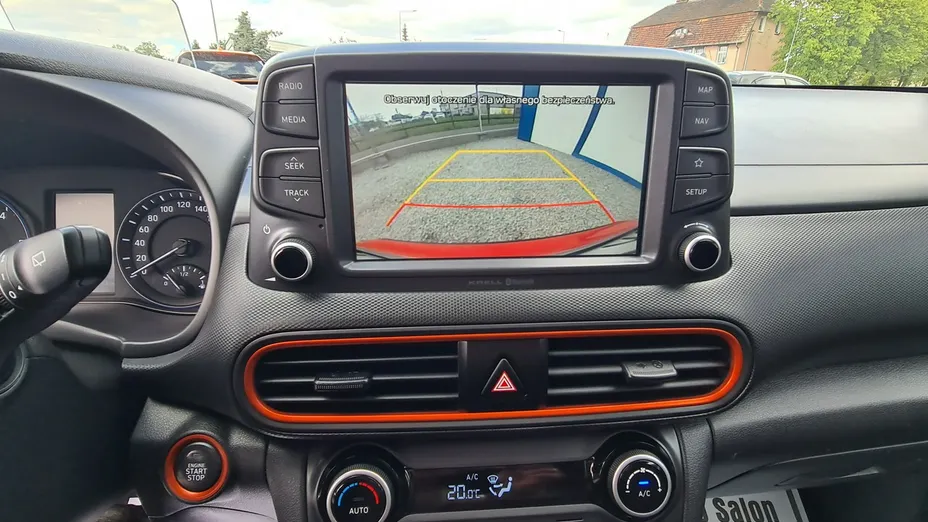 HYUNDAI Kona -
