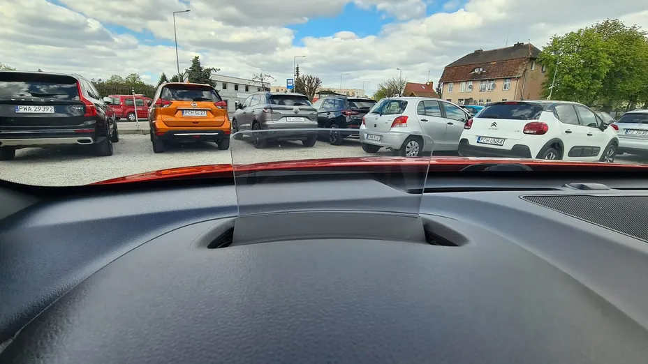 HYUNDAI Kona -