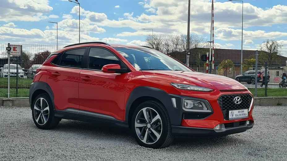 HYUNDAI Kona -
