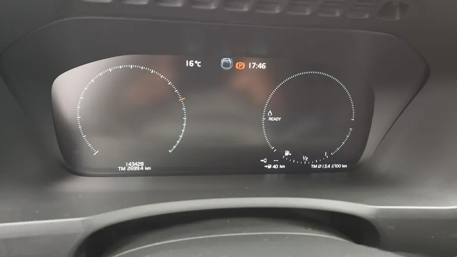 VOLVO XC90 -