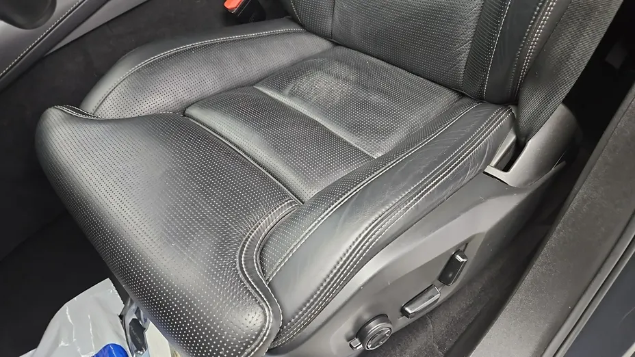 VOLVO XC90 -