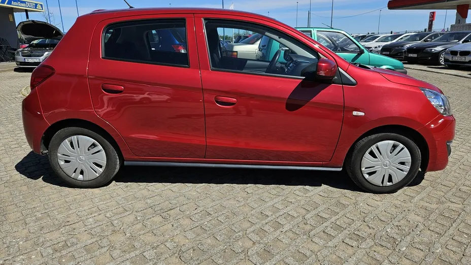 MITSUBISHI Space Star -