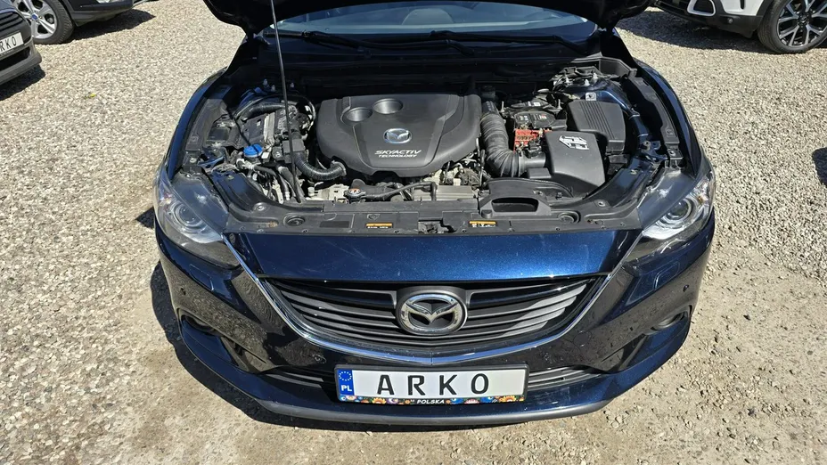 MAZDA 6 -