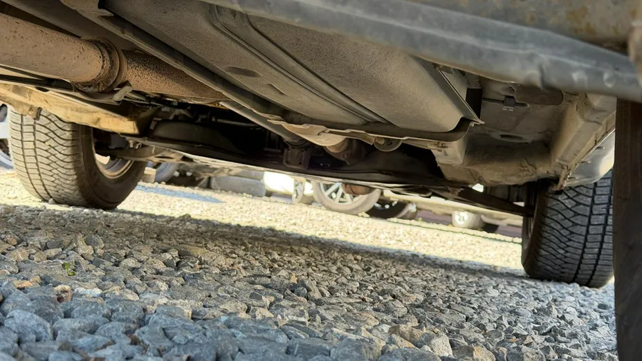 TOYOTA RAV4 -