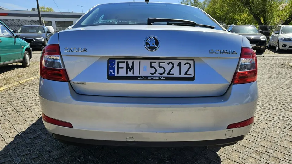 SKODA Octavia -