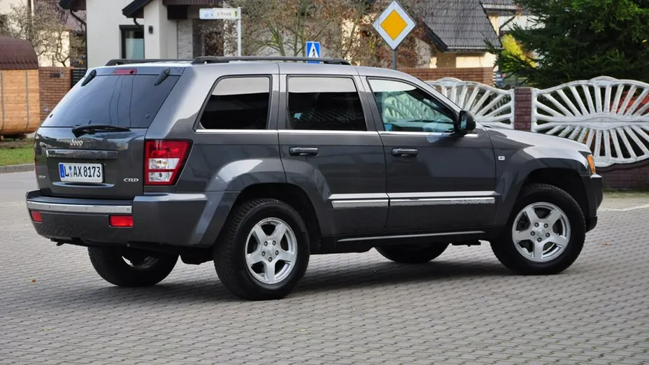 JEEP Grand Cherokee -