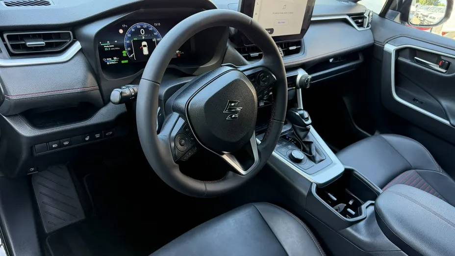 SUZUKI Across -