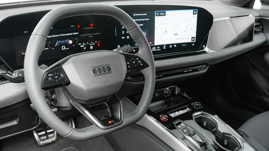 AUDI A6 -