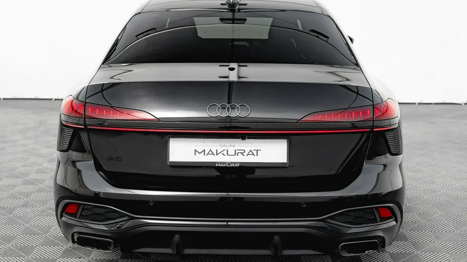 AUDI A6 -