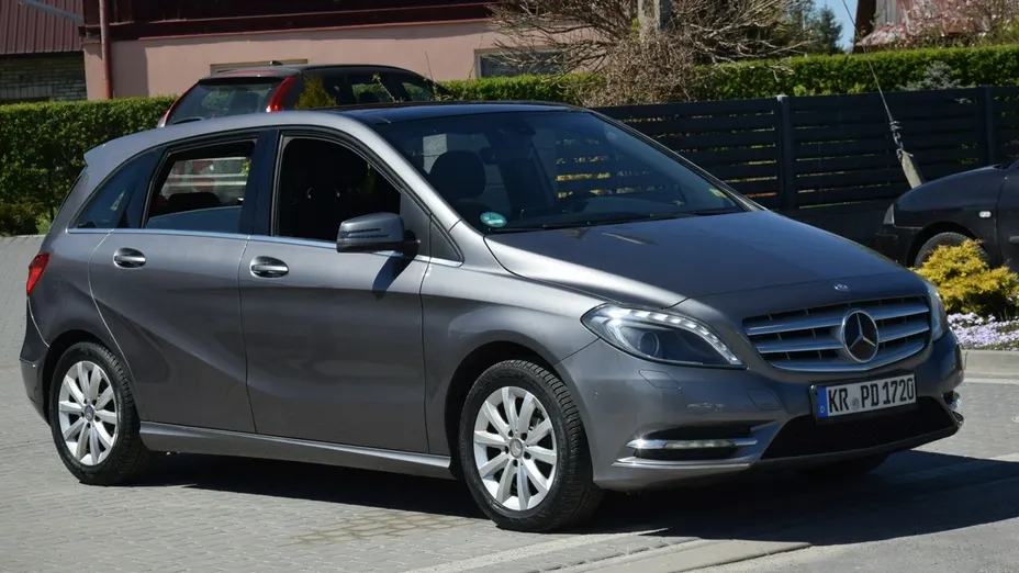 MERCEDES-BENZ B Klasa -