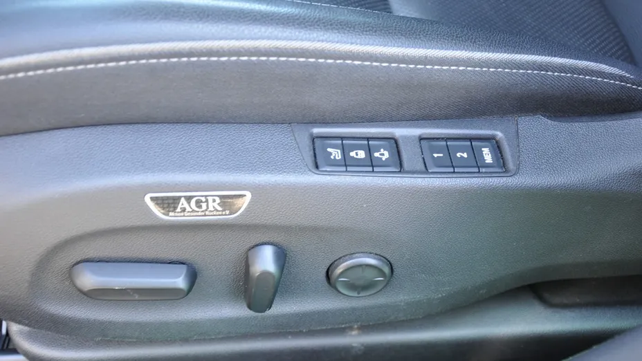 OPEL Insignia -
