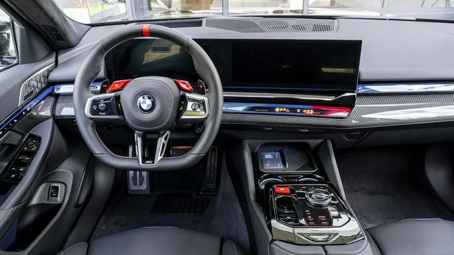 BMW M5 -