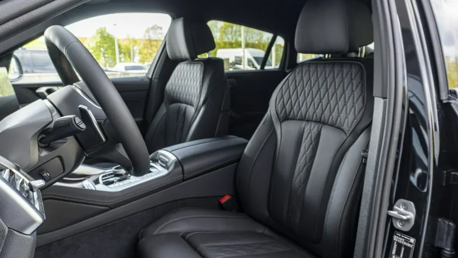 BMW X6 -