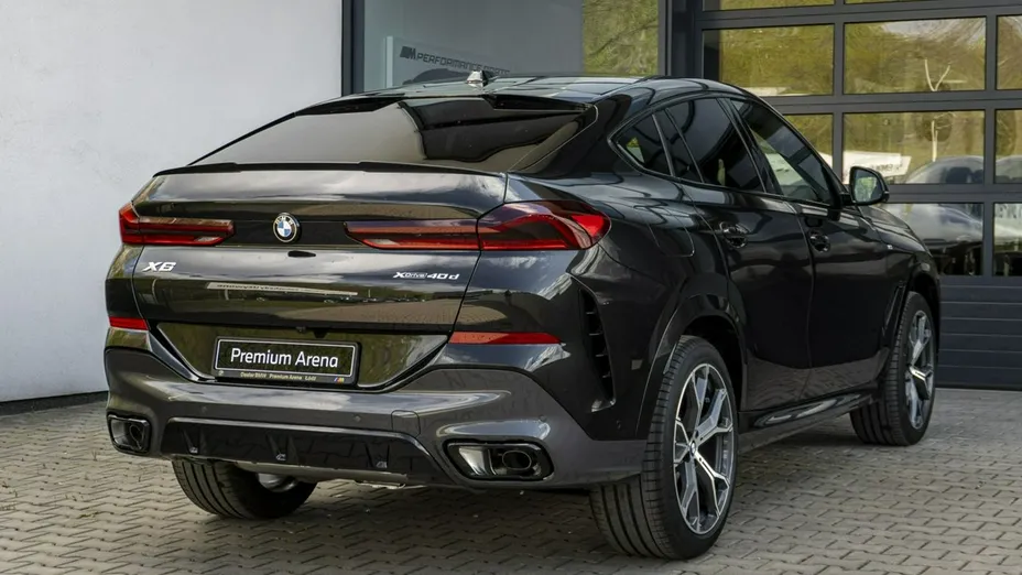 BMW X6 -