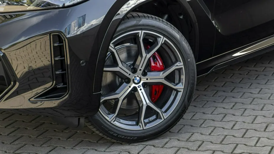 BMW X6 -