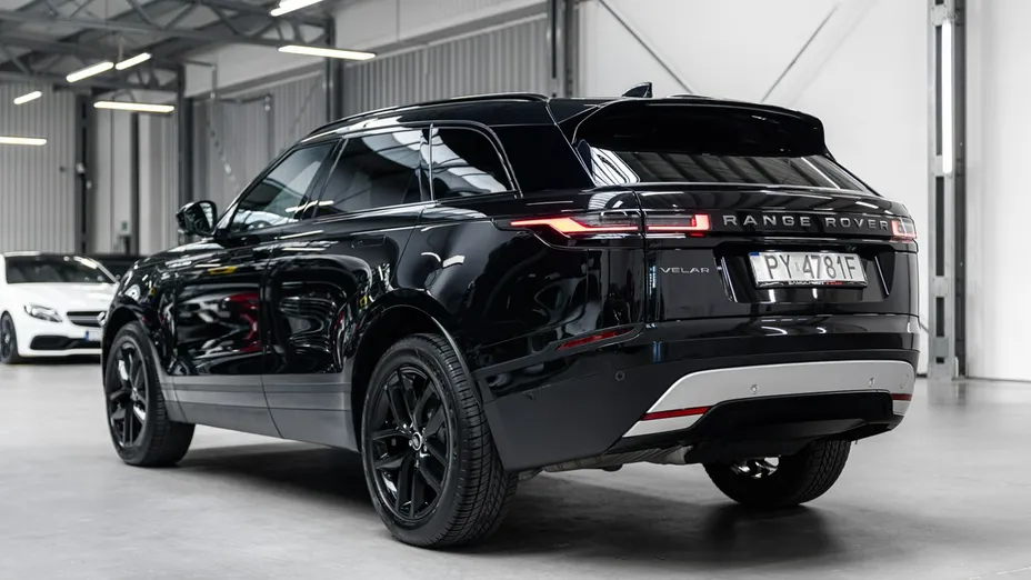 LAND ROVER Range Rover Velar -