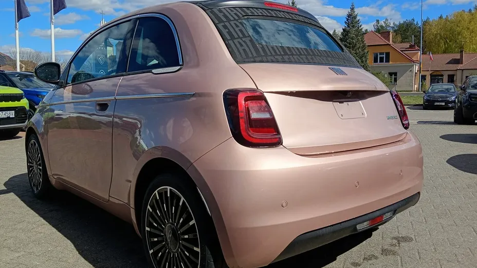FIAT 500 -