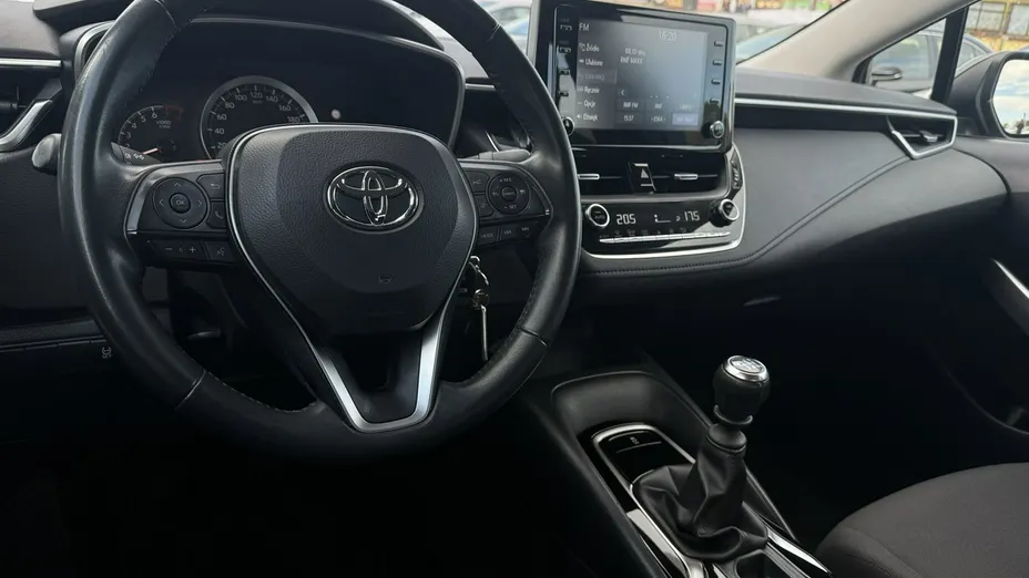 TOYOTA Corolla -