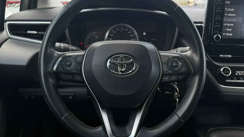TOYOTA Corolla -