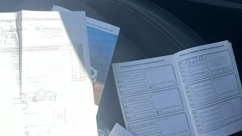 FORD Kuga -